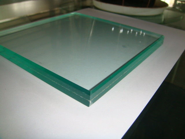 Modernes gehärtetes überlaminertes Glas 10mm 20mm 36mm 50mm Schwimmbaddekorativ für Türfenster