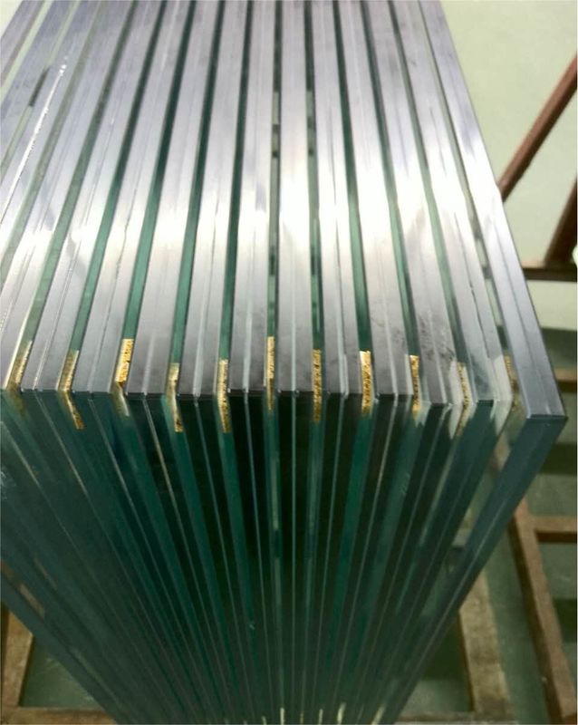 Modernes gehärtetes überlaminertes Glas 10mm 20mm 36mm 50mm Schwimmbaddekorativ für Türfenster