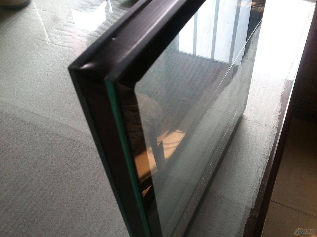 Anti-Glare Low-E Isoliertes Glas mit optionalen Farben für Bau- und Hausdekoration