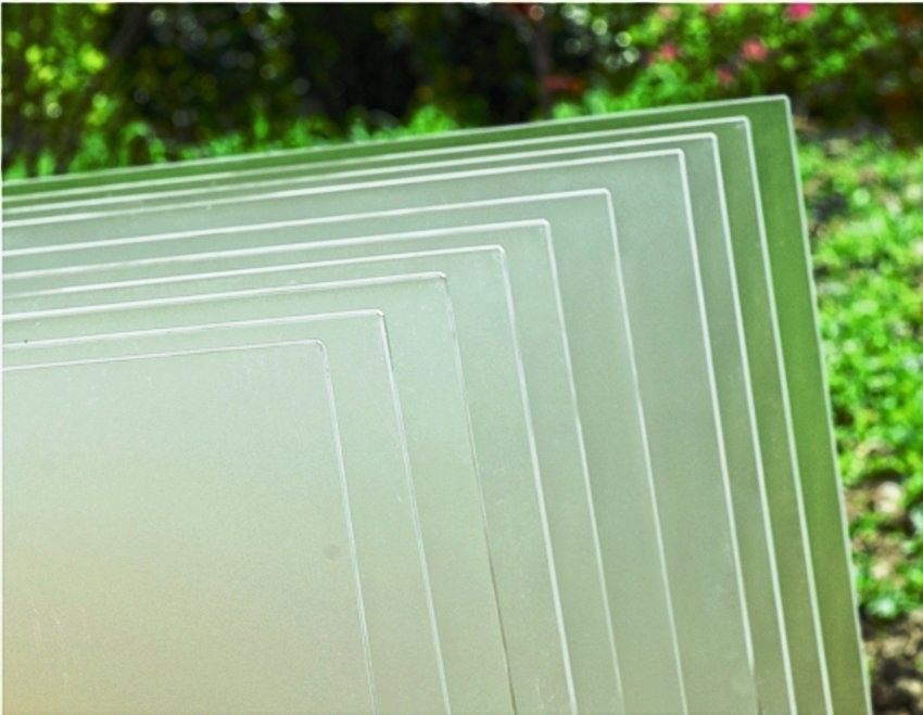 Anpassungsgröße Solar-Photovoltaik-Glas klares Schwimmen für Vorhangwand und Gebäudefenster