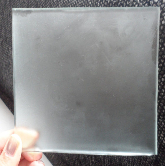 Float-Frostglas in Blechform Esg/Vsg gehärtetes Gehärtetes Glas von chinesischen Händlern geliefert
