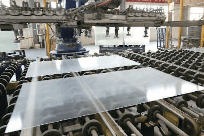 Ultra-Clear Elektrifizierbare Solarzellen Photovoltaikglas/Sonnenschatten Wärmeschutz für den Bau von Vorhangwand/Gla