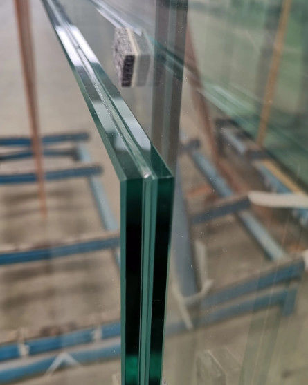 China Factory Customized Laminated Glass for Building Window Door Fence Panel mit AS/NZS/CE/ISO/SGS