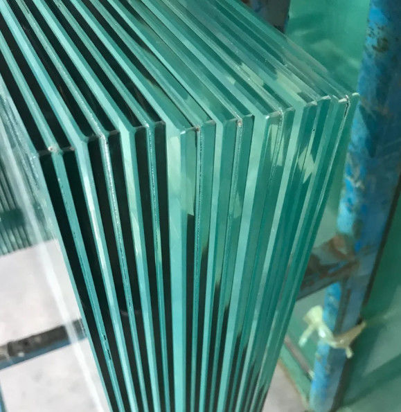 China Factory Customized Laminated Glass for Building Window Door Fence Panel mit AS/NZS/CE/ISO/SGS