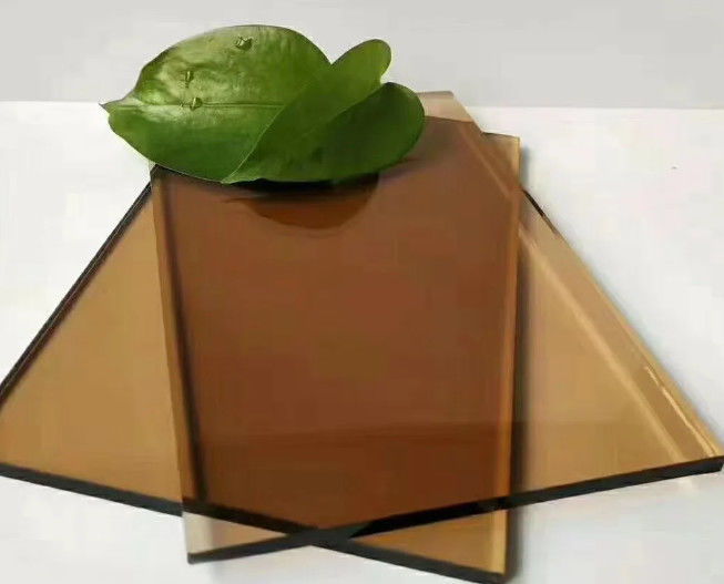 Glas für Fenster und Türen
