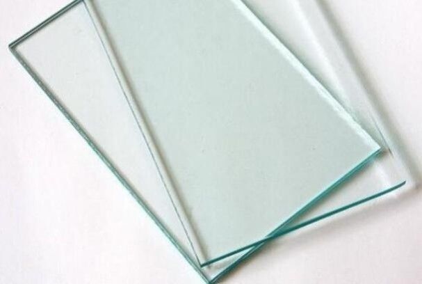4mm Frosted Tempered Glass mit flachen Kanten für Küchendekorationen Balkongeländer
