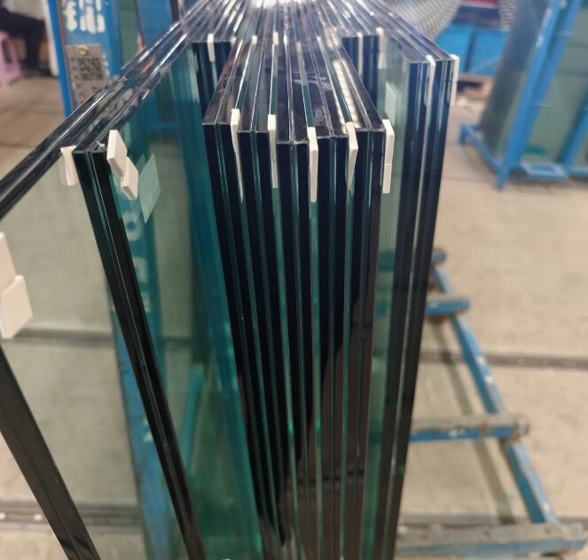 4.38-40.28mm Klares Laminatiertes Gehärtetes Verhärtetes PVB/Sgp Sicherheit Frosted Acid Etched Isoliertes Glas, Laminatiertes Glas für Zäune Geländer Schutzgitter Wand